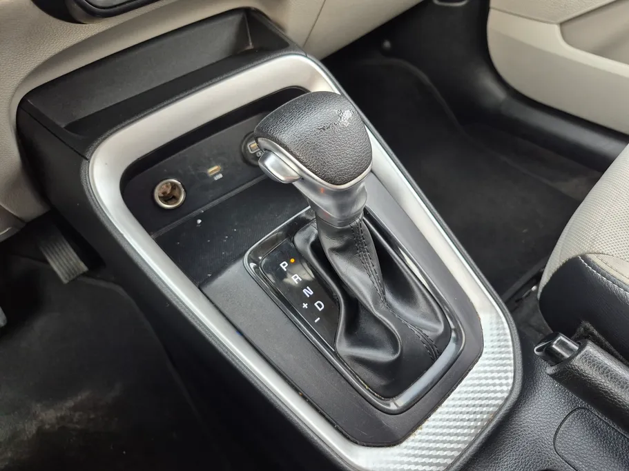 2023 Kia SONET GL 
