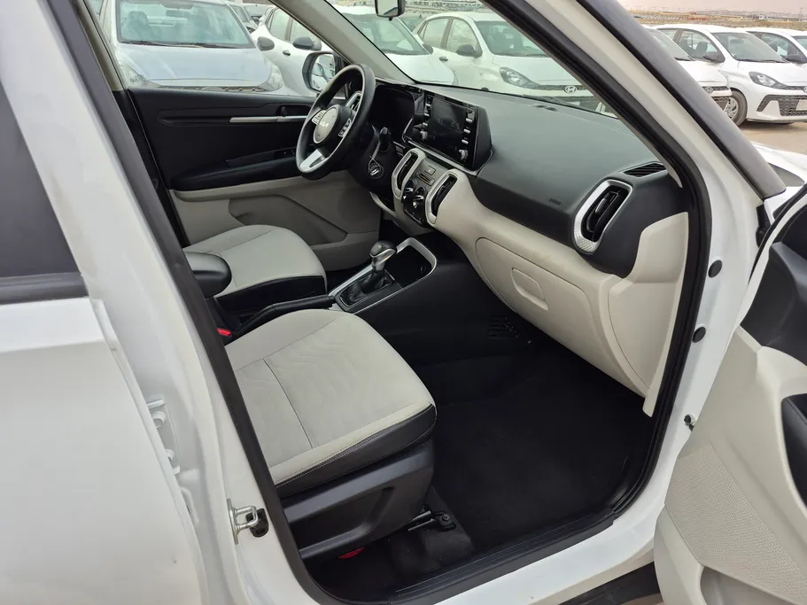 2023 Kia SONET GL 