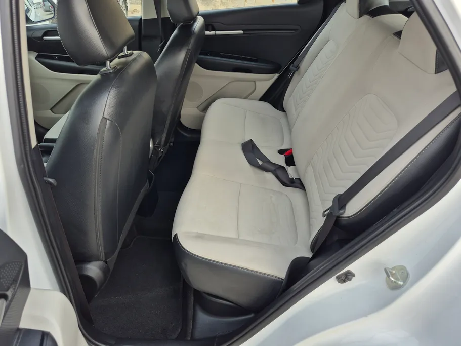 2023 Kia SONET GL 