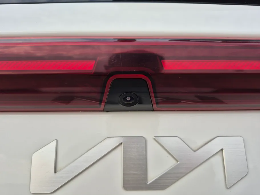2023 Kia SONET GL 