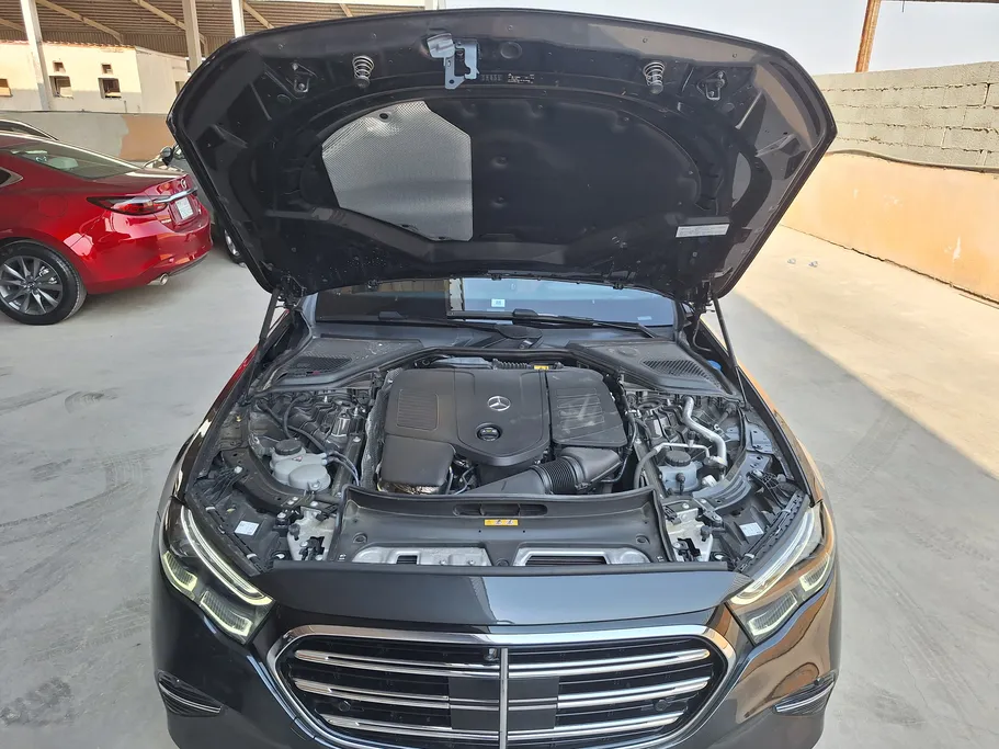 2024 Mercedes E 300 
