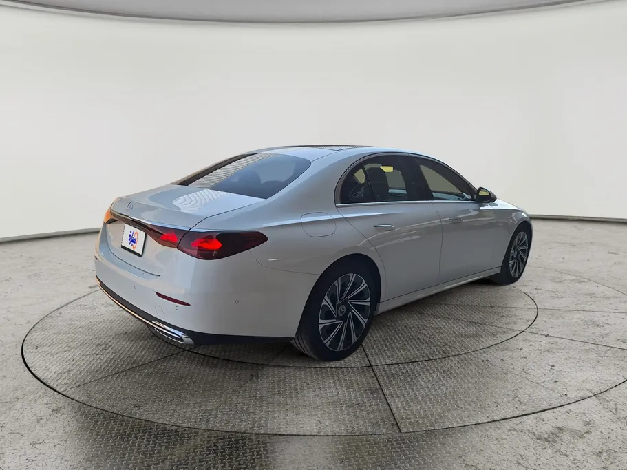 2024 Mercedes E 200 