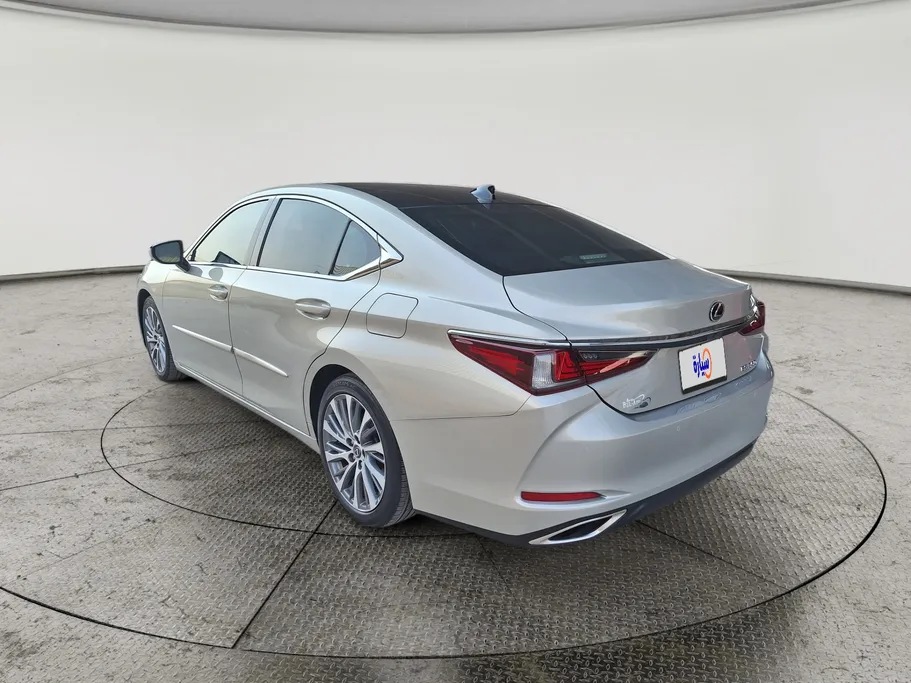 2019 Lexus ES 350 