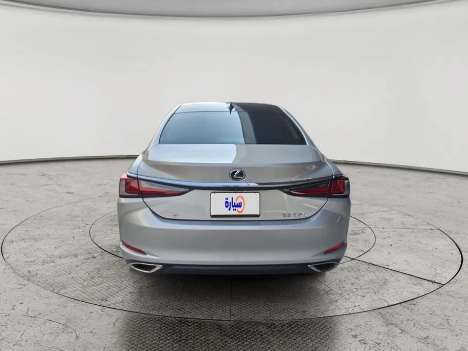 2019 Lexus ES 350 