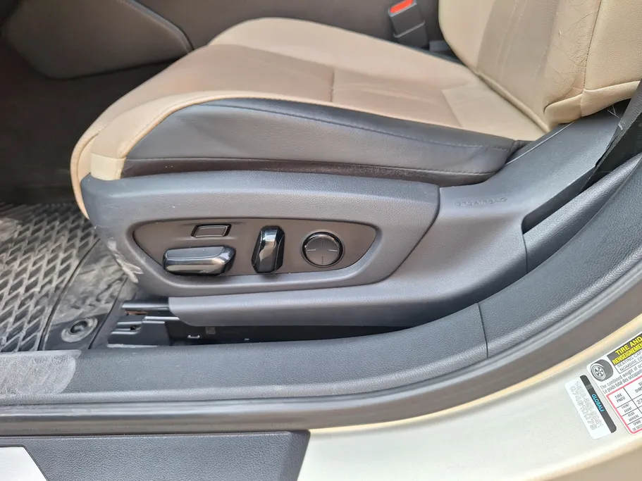 2019 Lexus ES 350 