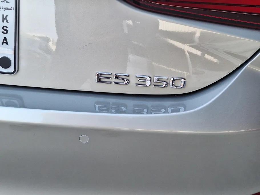 2019 Lexus ES 350 