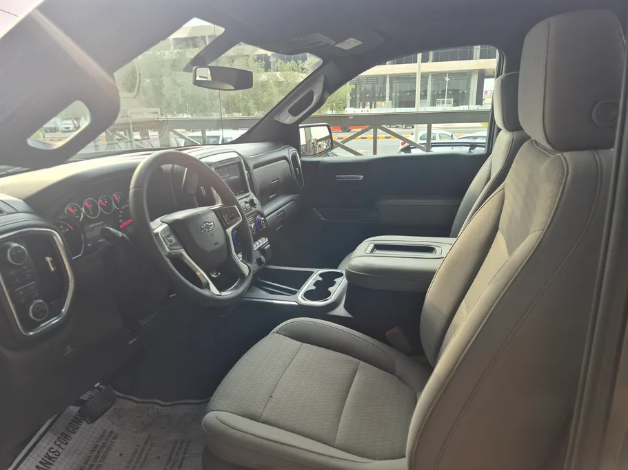 2021 Chevrolet Silverado LT 