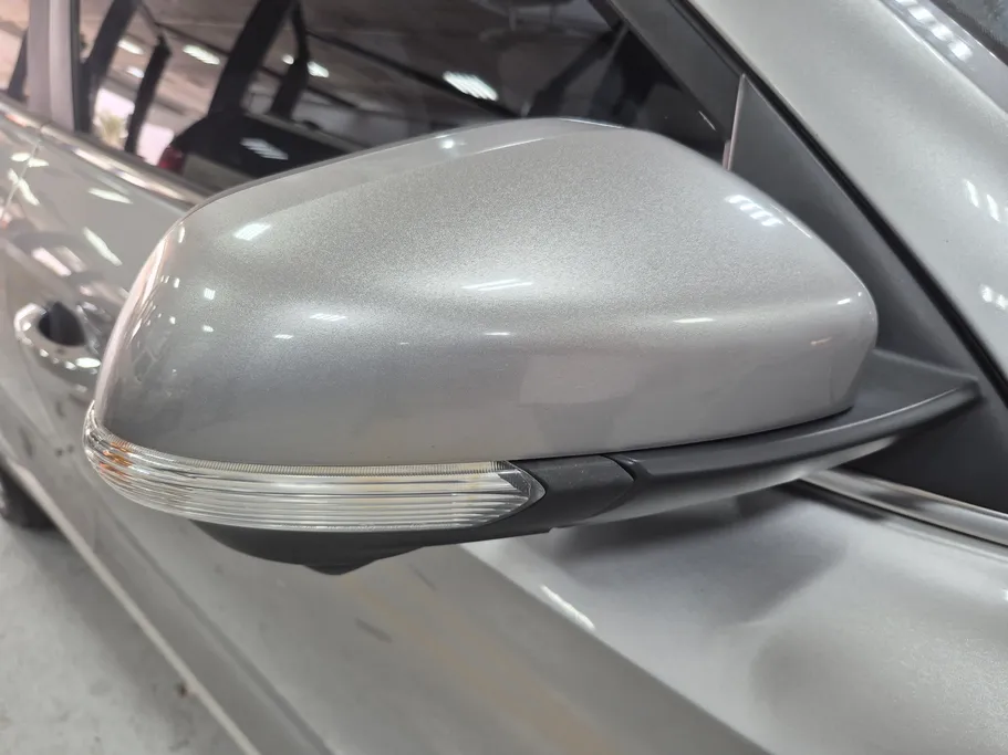 2023 MG ZS LUX 