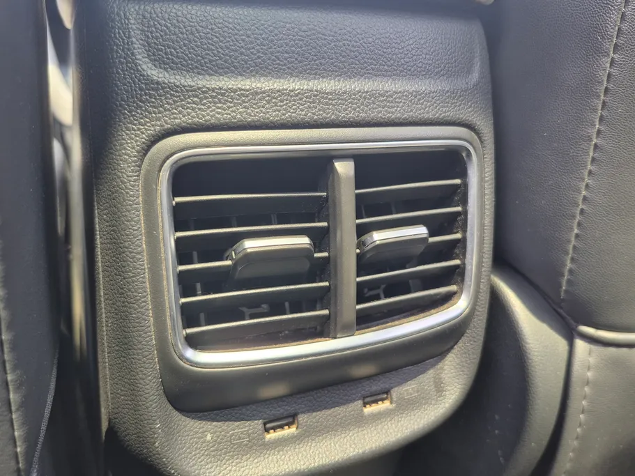 2023 MG ZS LUX 