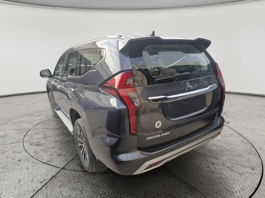 2022 Mitsubishi Montero Sport GLS-LL 