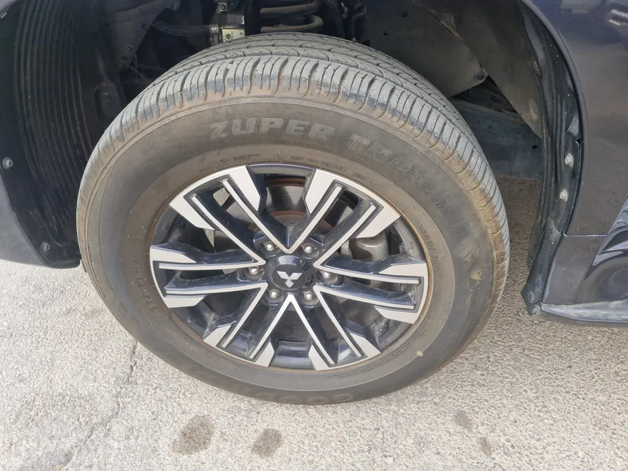 2022 Mitsubishi Montero Sport GLS-LL 