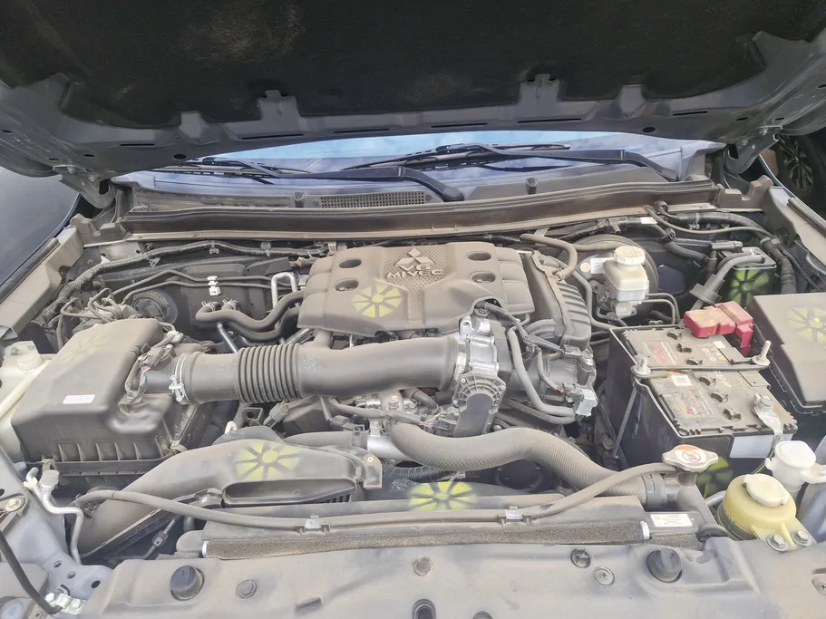 2022 Mitsubishi Montero Sport GLS-LL 