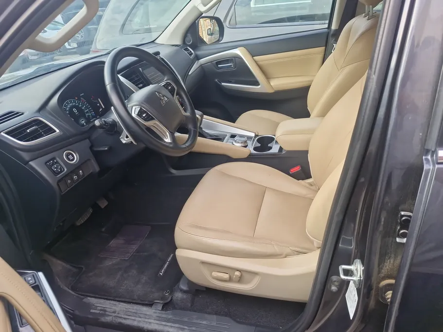 2022 Mitsubishi Montero Sport GLS-LL 