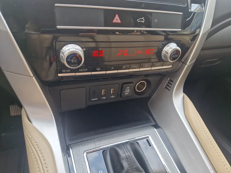 2022 Mitsubishi Montero Sport GLS-LL 