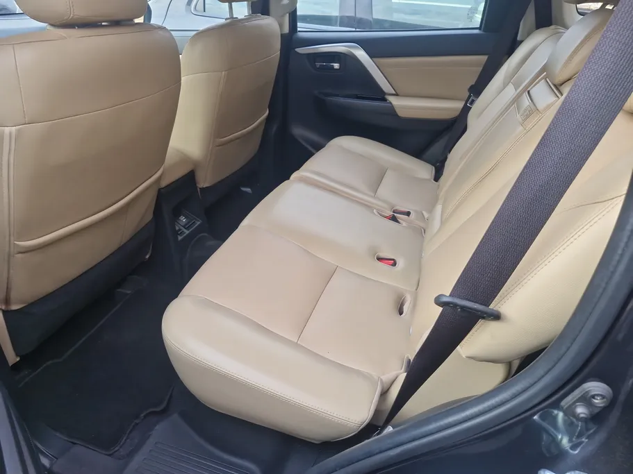 2022 Mitsubishi Montero Sport GLS-LL 