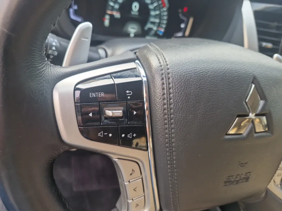 2022 Mitsubishi Montero Sport GLS-LL 