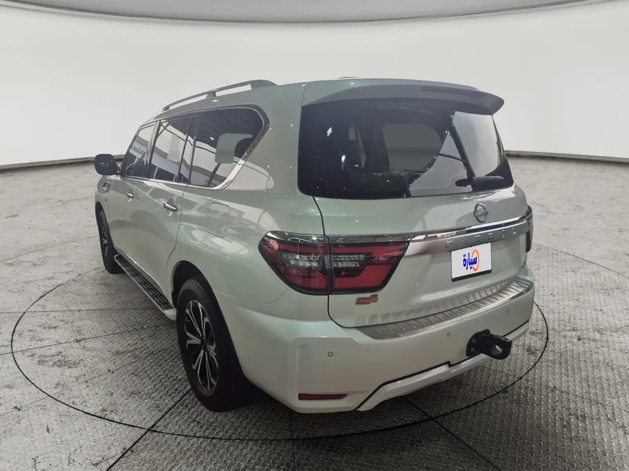 نيسان باترول LE Platinum 2023 