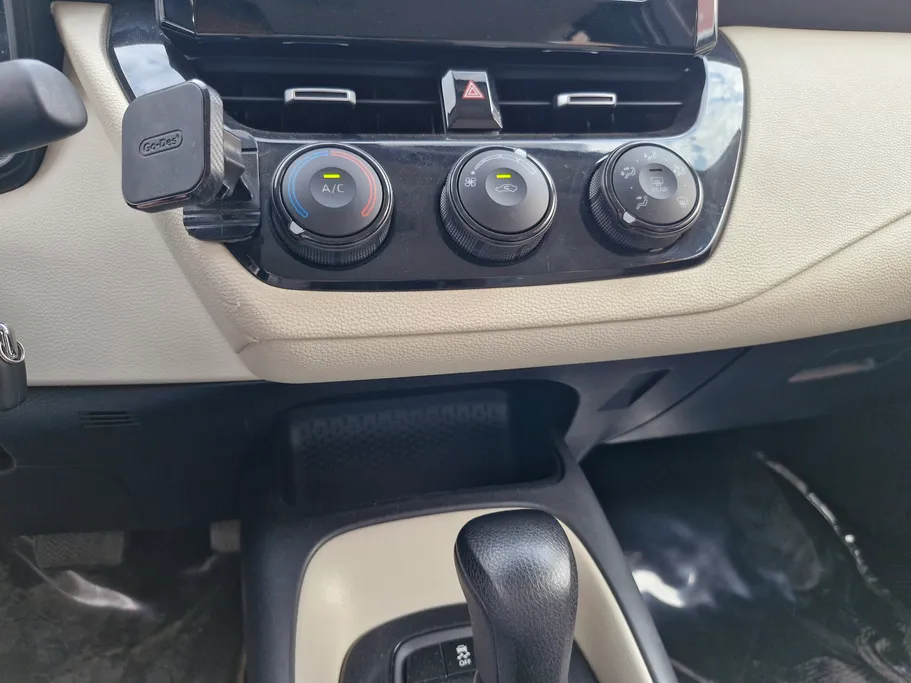 2024 Toyota Corolla XLI Executive 