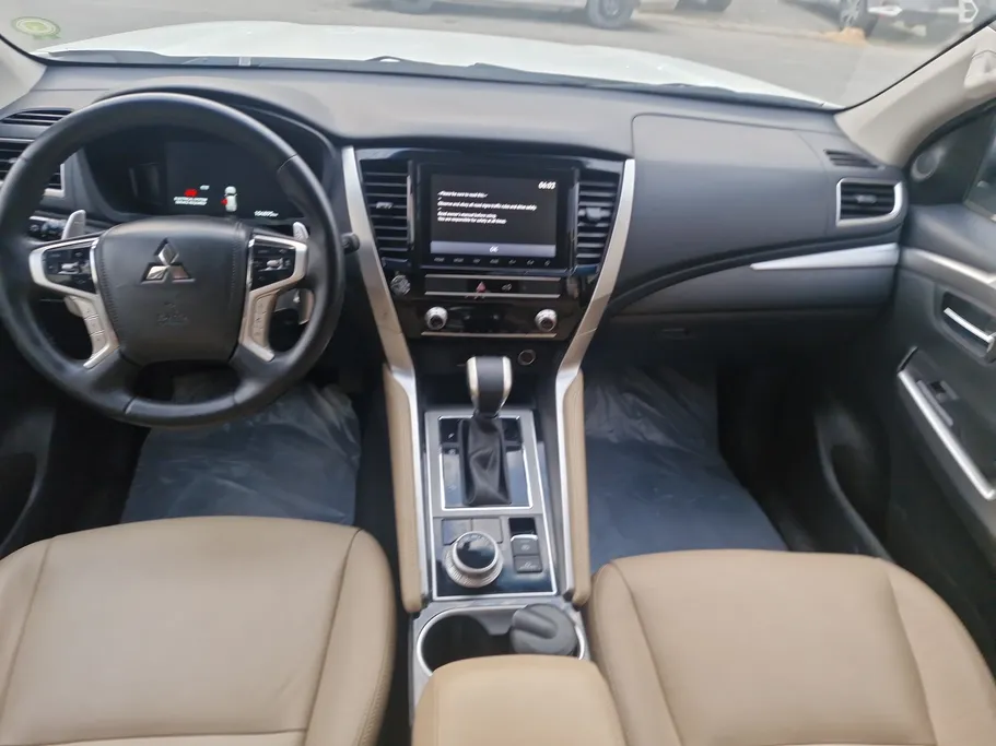 2022 Mitsubishi Montero Sport GLS-LL 