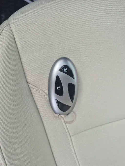 2025 Hyundai Tucson SMART (Two Tone) 