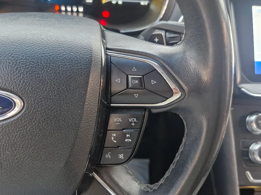 2020 Ford Taurus Trend 