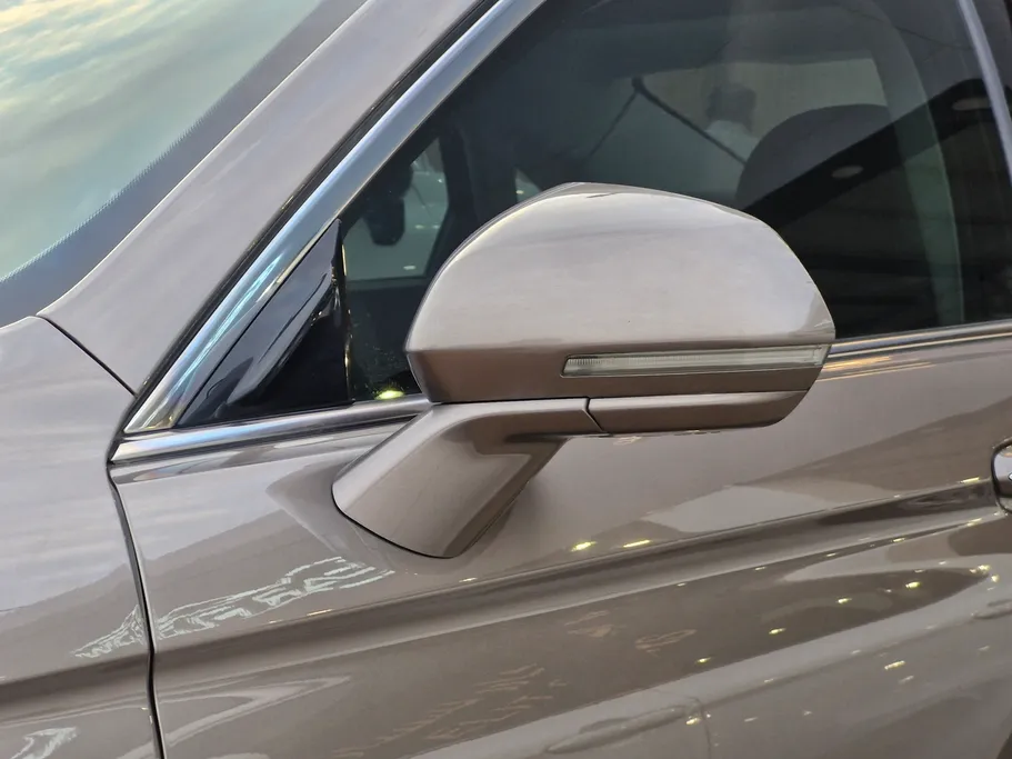 2020 Ford Taurus Trend 