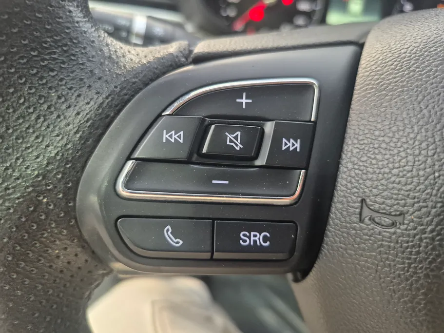 2023 MG 5 LUX 