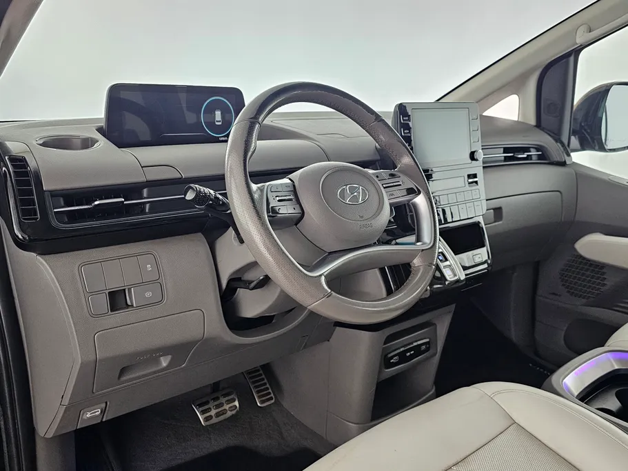 2024 Hyundai Staria LUXURY 9 ST 