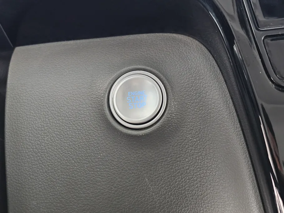 2024 Hyundai Staria LUXURY 9 ST 