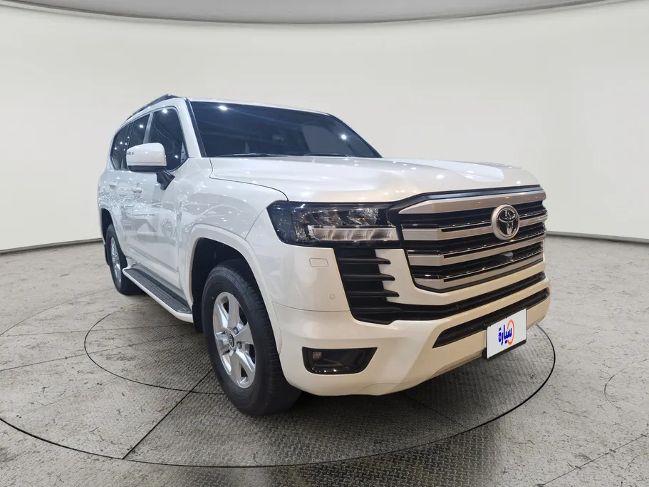 2025 Toyota Land Cruiser GXR2 