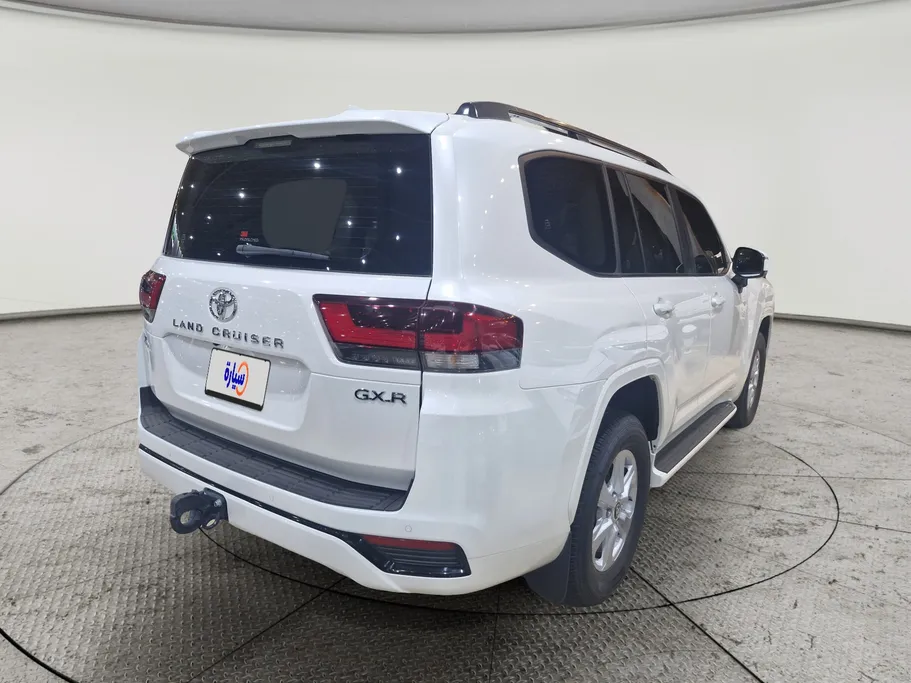 2025 Toyota Land Cruiser GXR2 