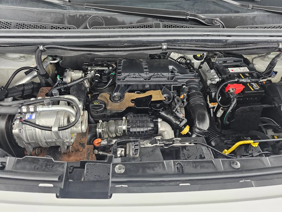 2025 Peugeot Partner Refrigerated 