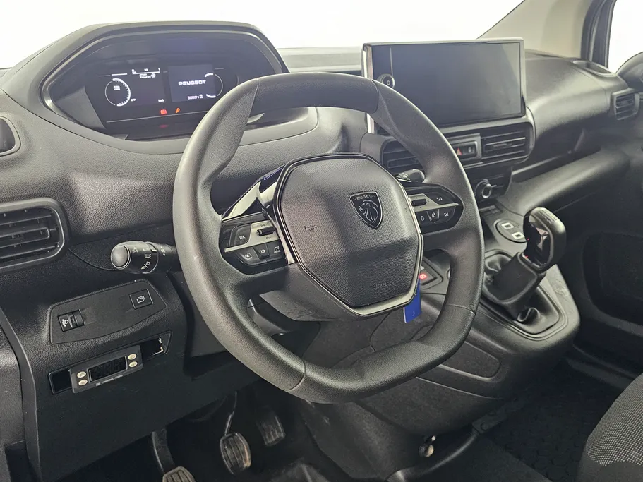 2025 Peugeot Partner Refrigerated 