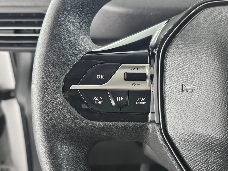 2025 Peugeot Partner Refrigerated 