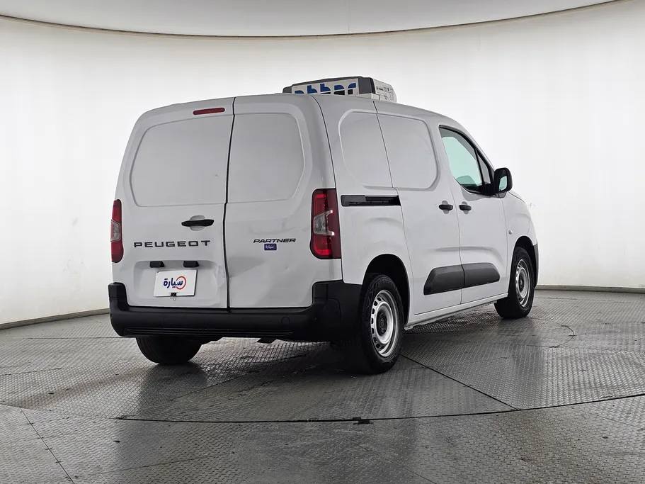 2025 Peugeot Partner Refrigerated 