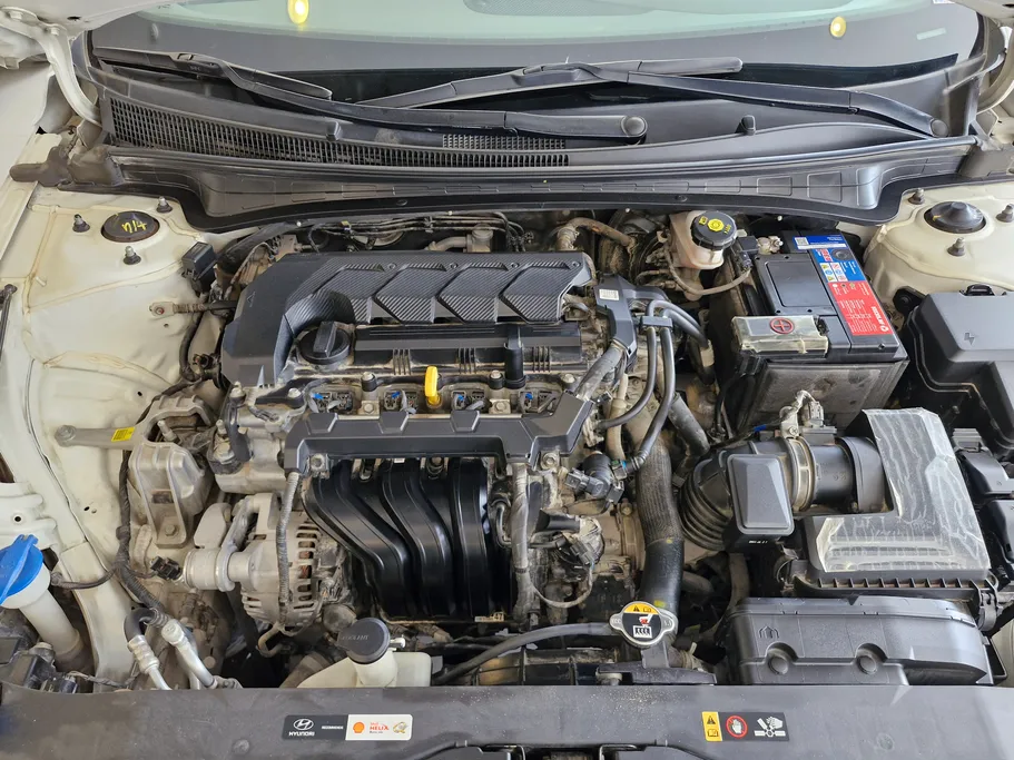 2024 Hyundai Elantra Smart 