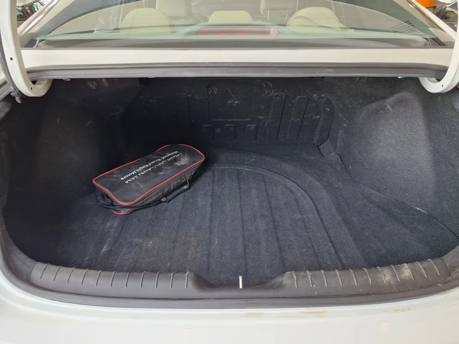 2024 Hyundai Elantra Smart 