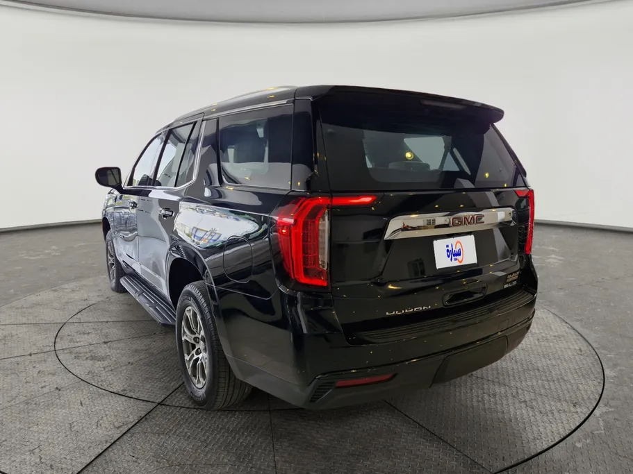 2024 GMC Yukon SLE 