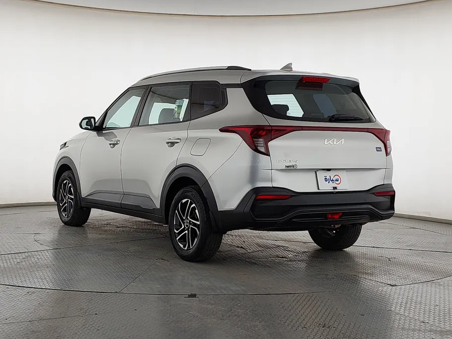 2023 كيا Carens LX S2 