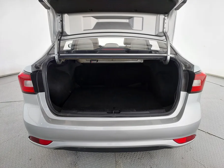 2022 MG 5 STD 