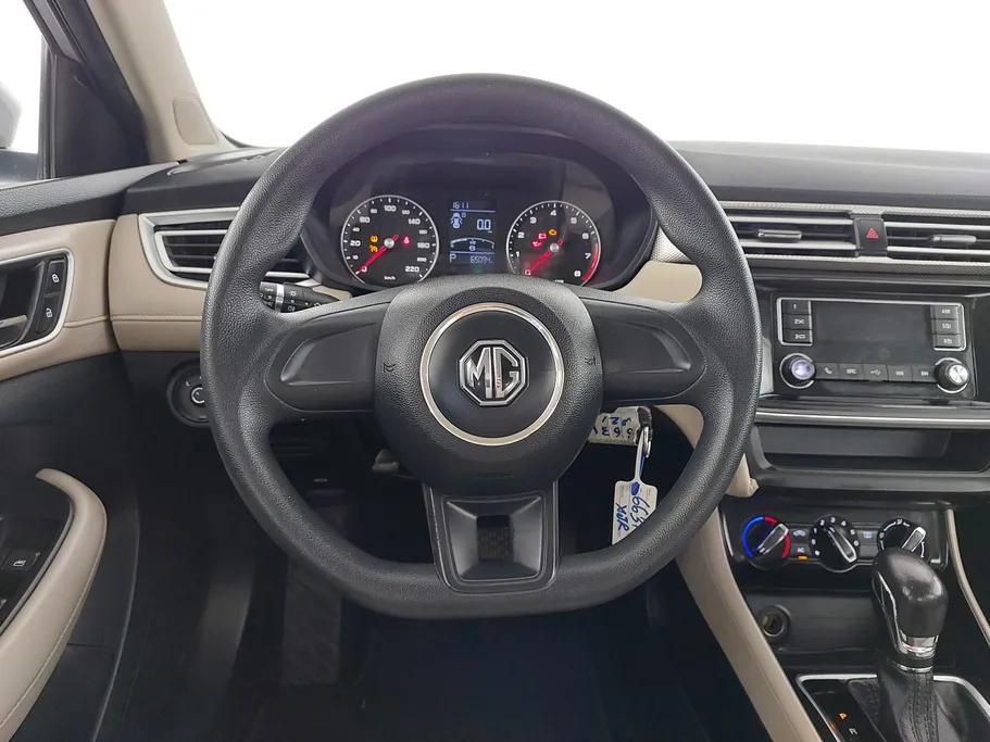 2022 MG 5 STD 