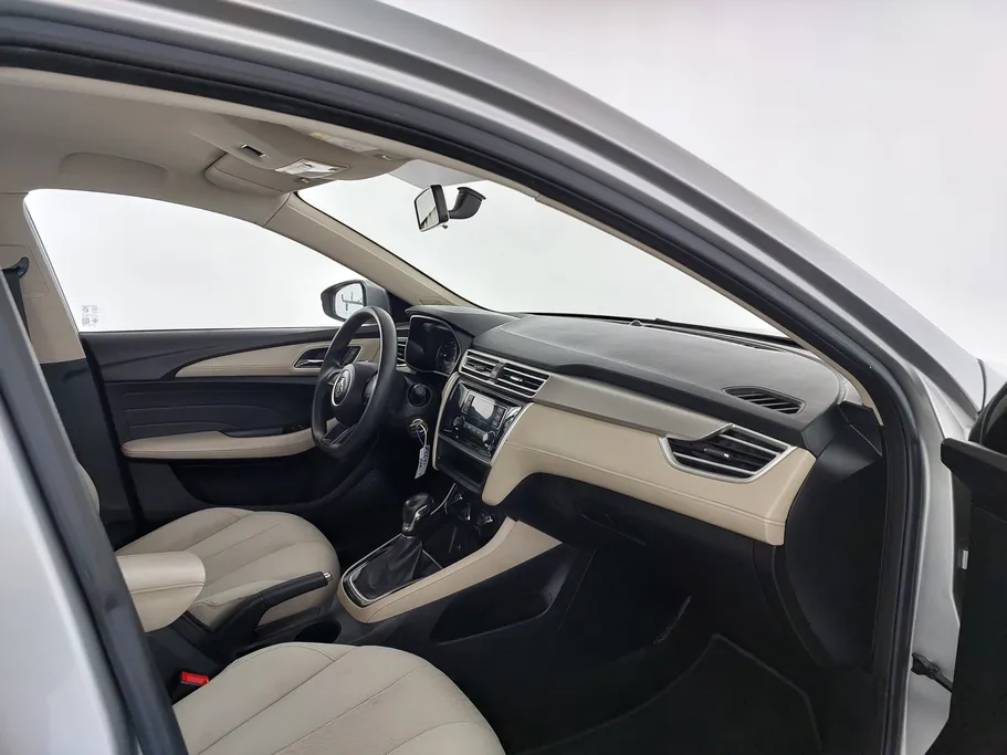 2022 MG 5 STD 