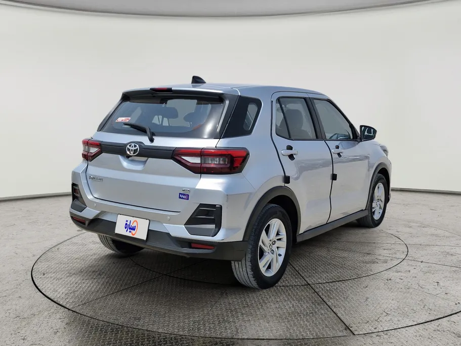2023 Toyota Raize XLE 