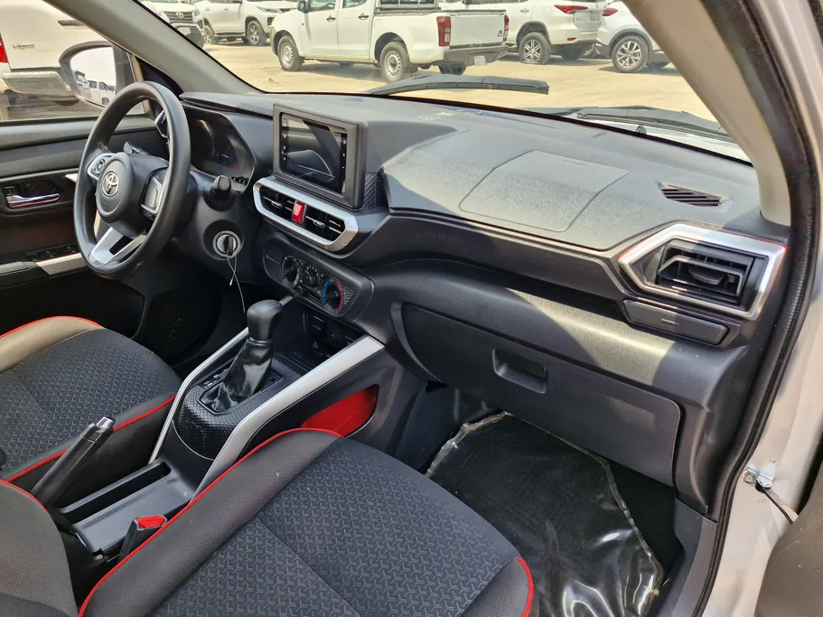 2023 Toyota Raize XLE 