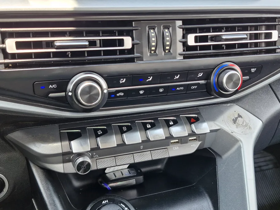 2023 Changan Hunter F70 