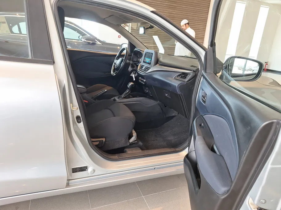 2025 Suzuki Baleno GL 