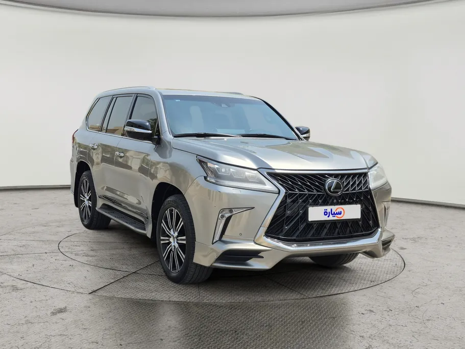 2020 Lexus LX 570 