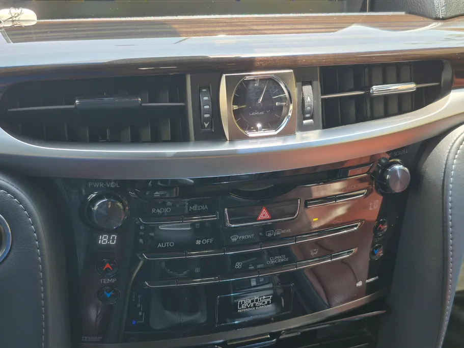 2020 Lexus LX 570 