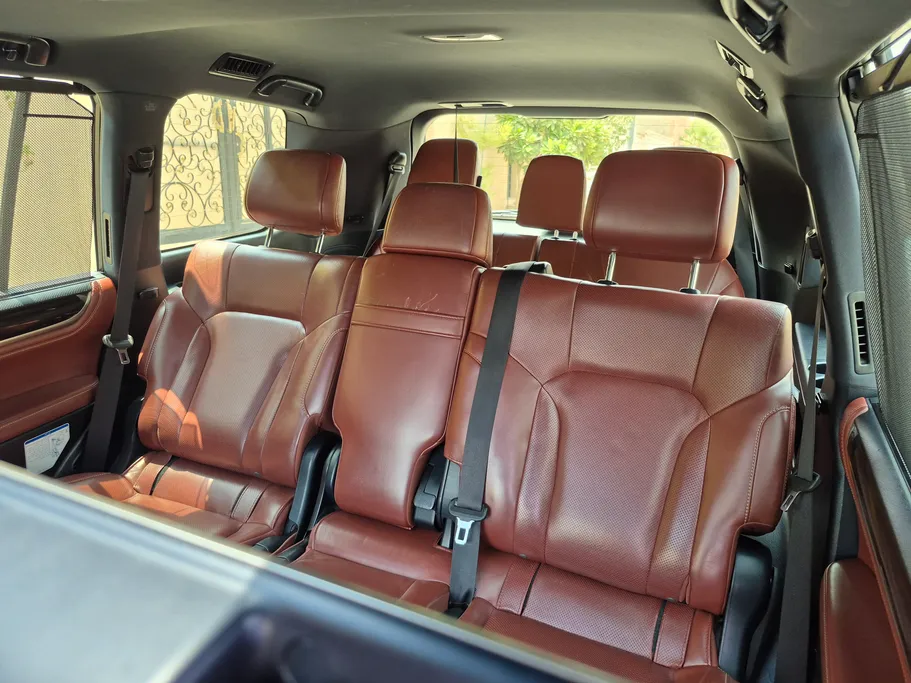 2020 Lexus LX 570 