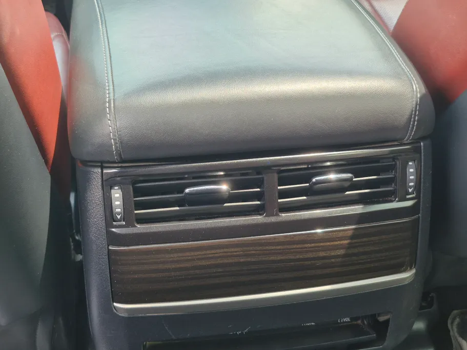 2020 Lexus LX 570 